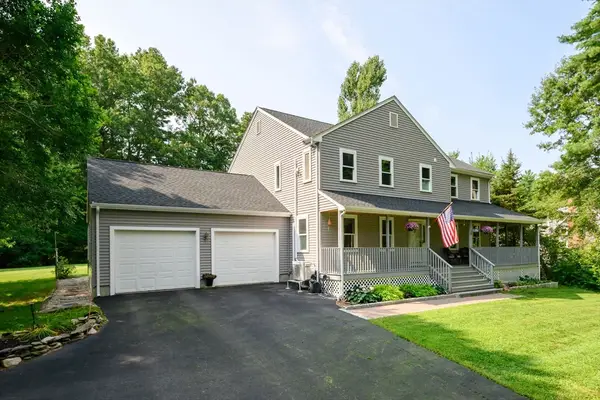 89 Manns Drive, Hanover, MA 02339