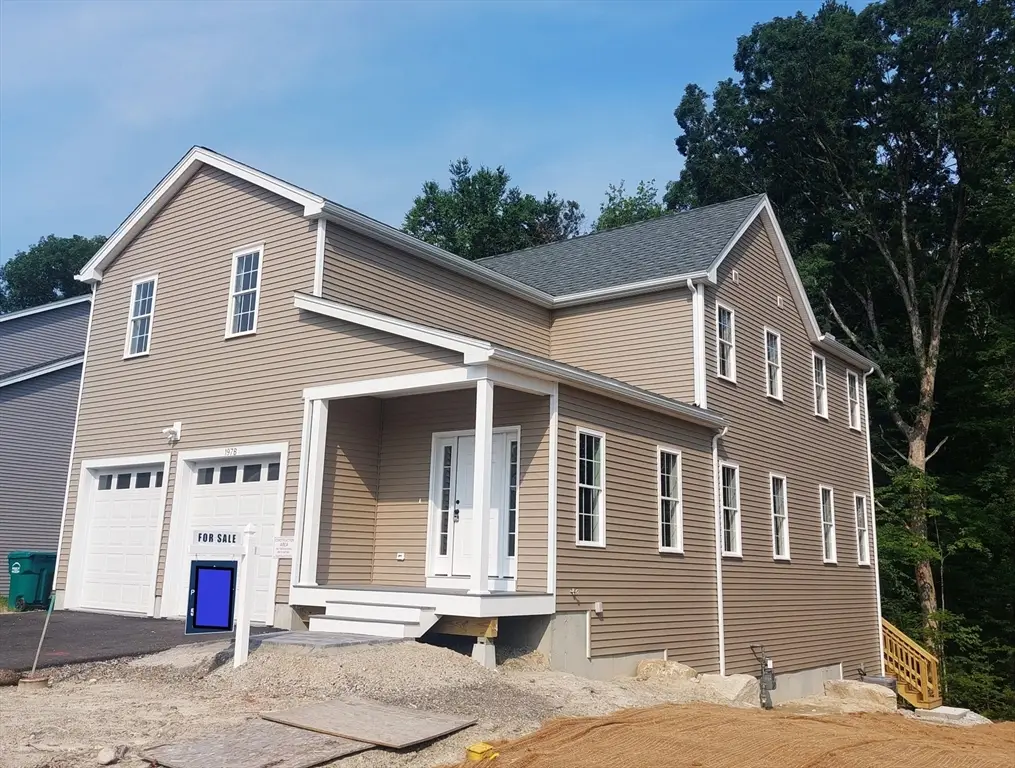 197B Crownshield, Uxbridge, MA 01569 - #1