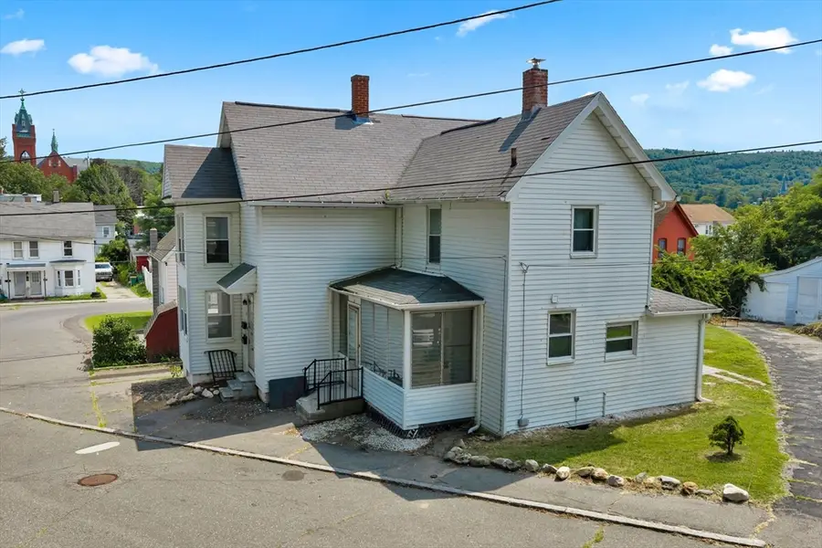 4 Eddy St, Ware, MA 01082 - #2