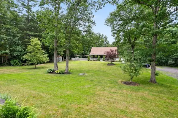 115 River Rd, Rutland, MA 01543
