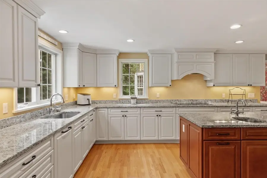 17 Townsend Road, Lynnfield, MA 01940 - #3