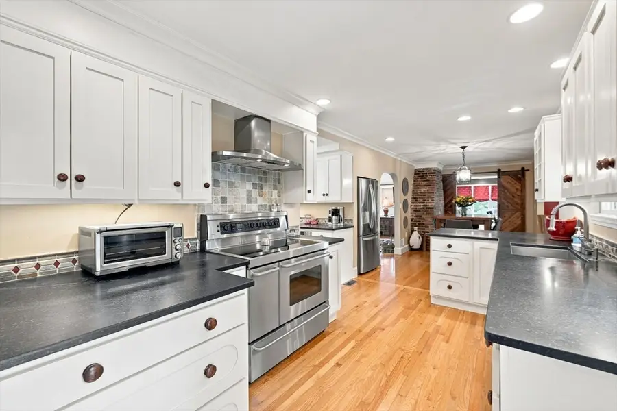 62 Walnut Road, Hamilton, MA 01982 - #3