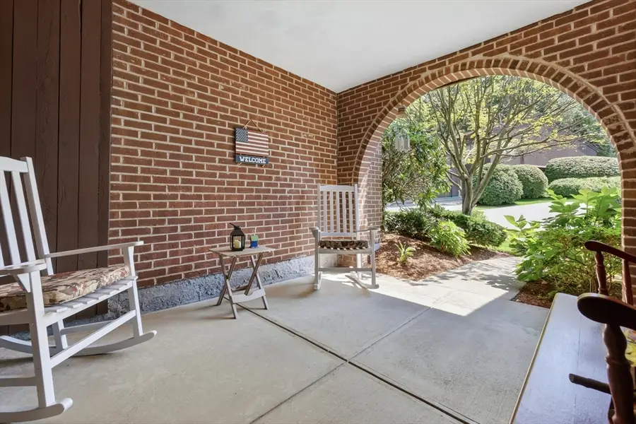 36 Hawthorne Circle #36, Peabody, MA 01960 - #3