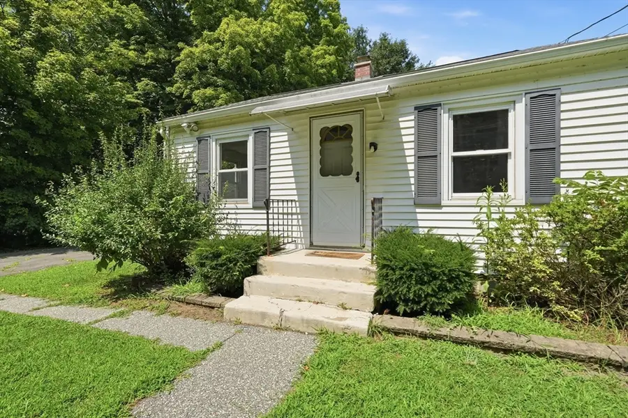 289 Southampton Rd, Holyoke, MA 01040 - #2
