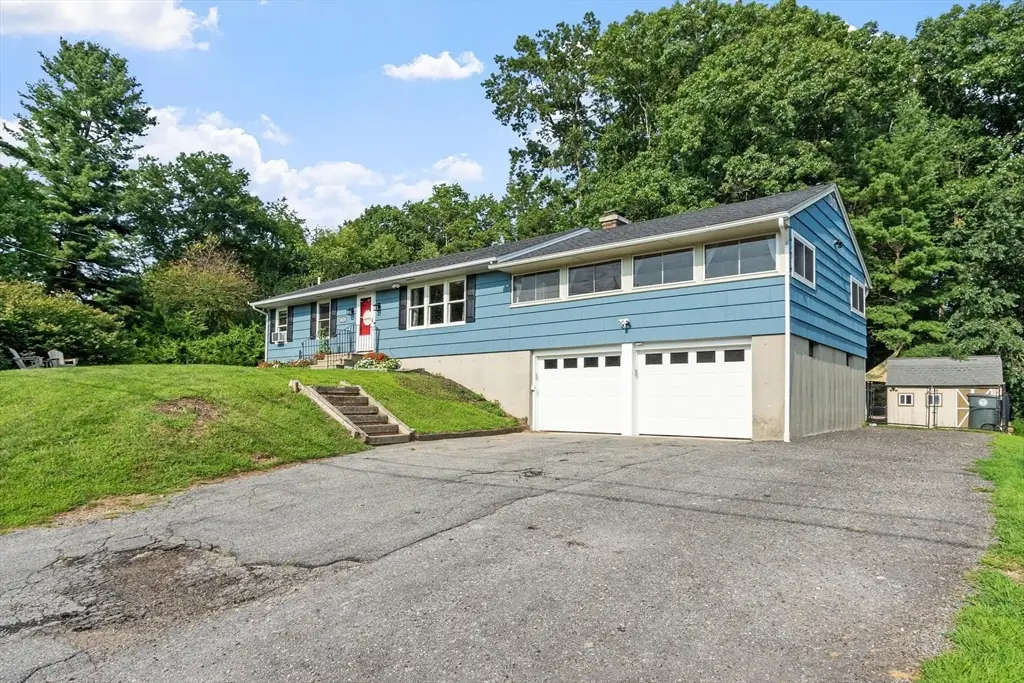 132 Main St., Holden, MA 01520 - #1