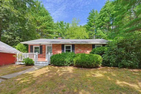 214 School Street, Acton, MA 01720