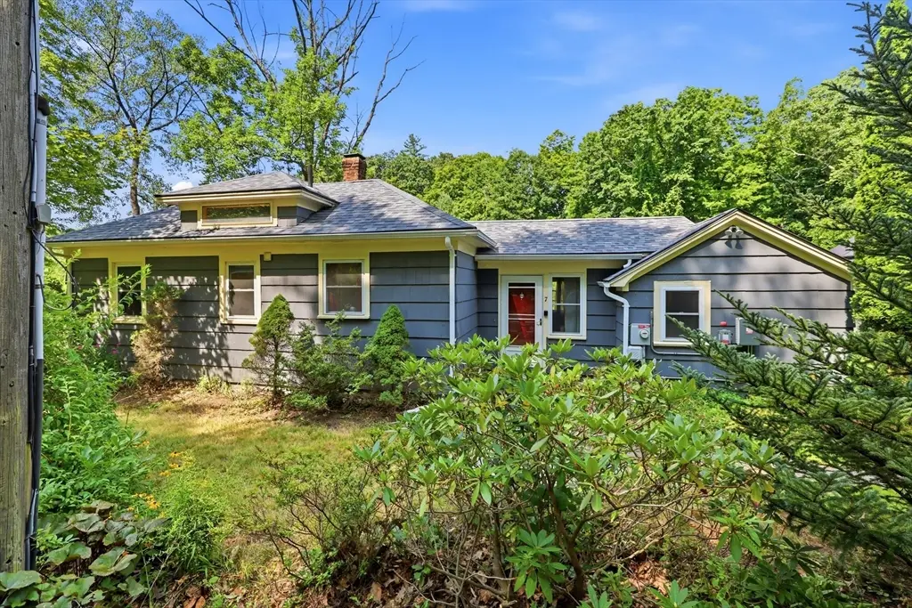 7 Depot Rd, Williamsburg, MA 01039 - #1