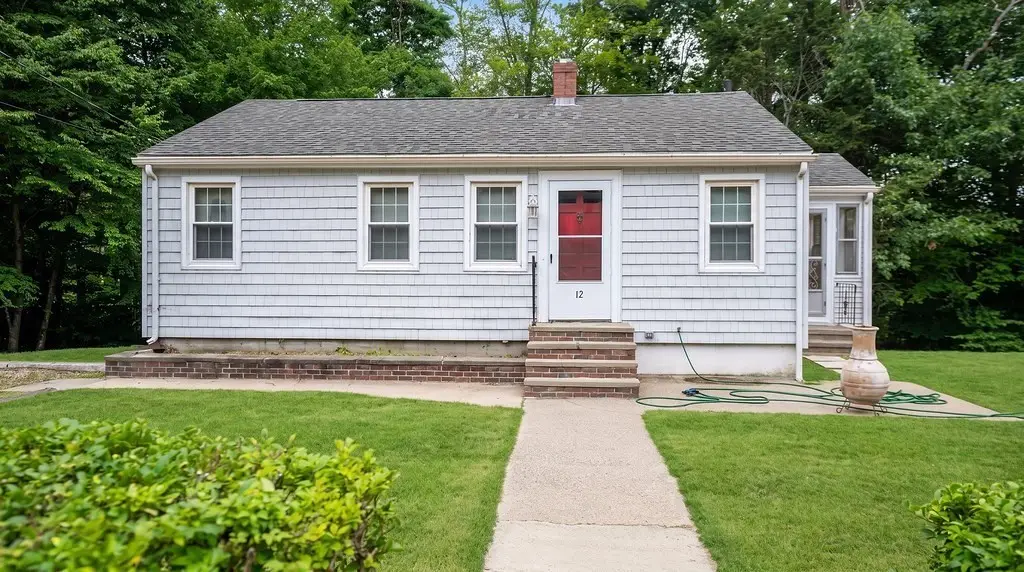 12 Richie Rd, Douglas, MA 01516 - #1
