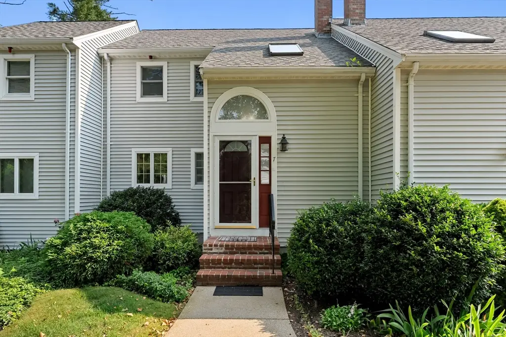 241 Carver Rd #7, Plymouth, MA 02360 - #1