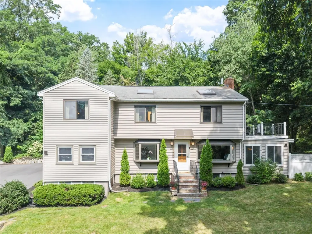 155 Winona St, Peabody, MA 01960 - #1