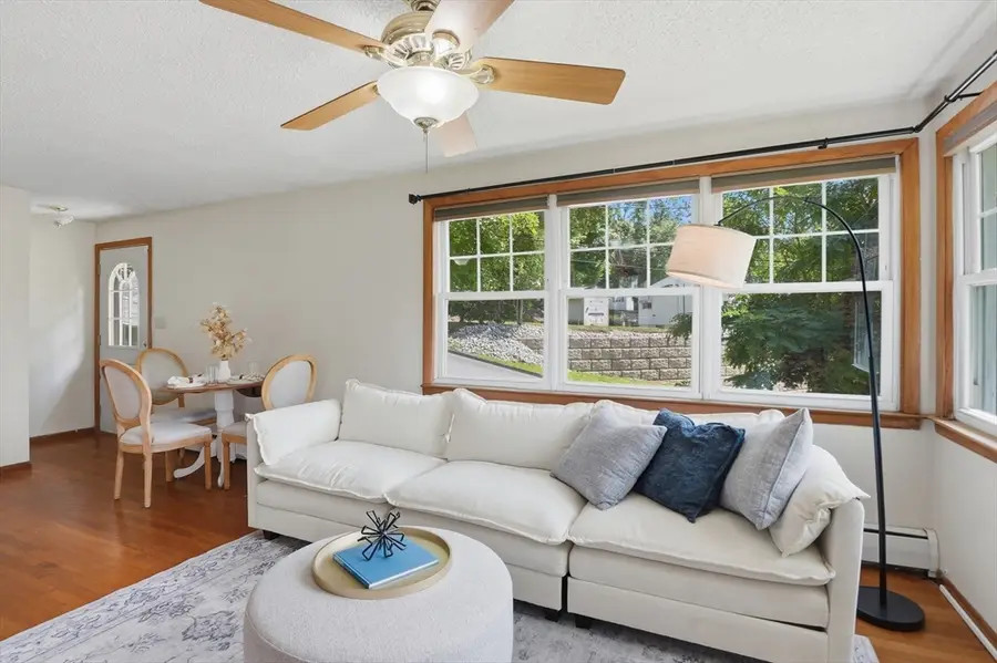 54 Manhattan Road, Worcester, MA 01602 - #3