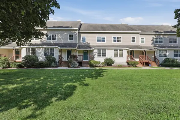6 Mayberry Drive #E, Westborough, MA 01581