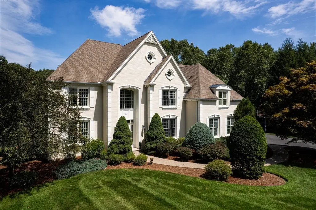 5 Wellington Way, Hopkinton, MA 01748 - #1