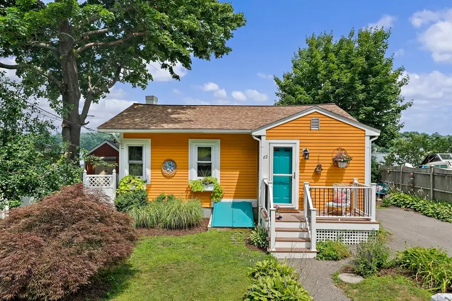 62 Alvern Rd, Pembroke, MA 02359 - #2