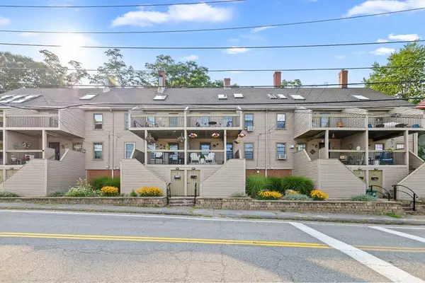 31 Merrimac St #31, Amesbury, MA 01913