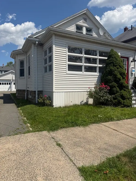 55 Addison Ave, Lynn, MA 01902
