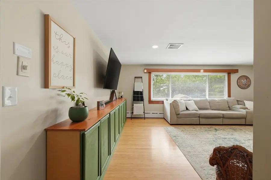 663 Orchard St, Raynham, MA 02767 - #2