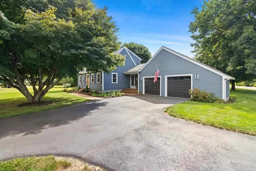 13 Bayview Ave, Berkley, MA 02779 - #3