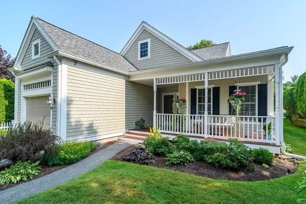 14 Sea Knoll Ct #14, Bourne, MA 02532