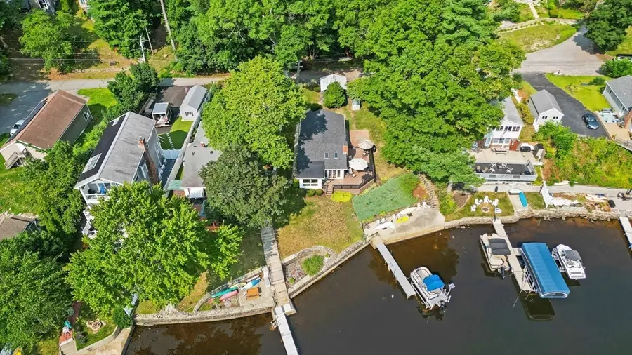 15 Hilltop Acres Drive, Lakeville, MA 02347 - #3