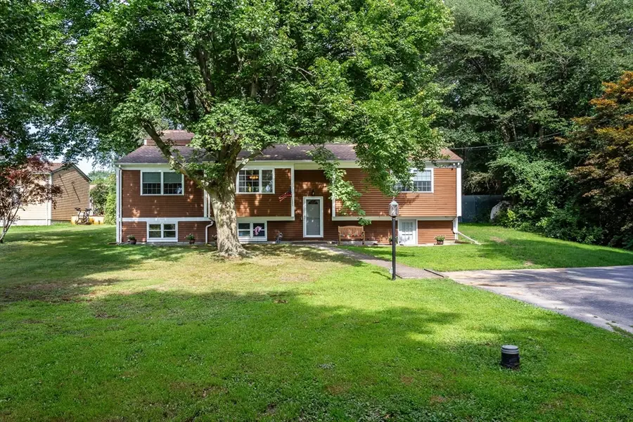 3235 Sharps Lot Rd, Dighton, MA 02715 - #3