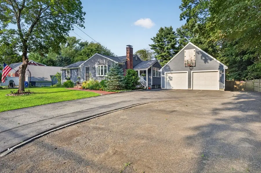 11 Haverhill Rd, Topsfield, MA 01983 - #2