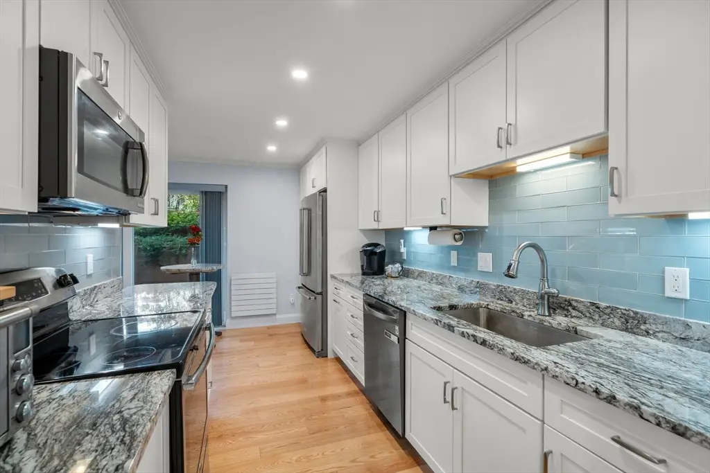 1210 Greendale Ave #311, Needham, MA 02492 - #1