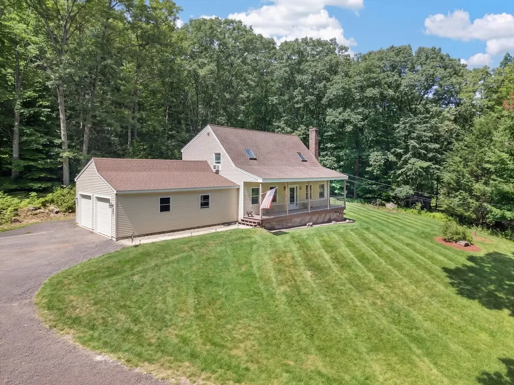 170 Queen Lake Rd, Phillipston, MA 01331 - #1