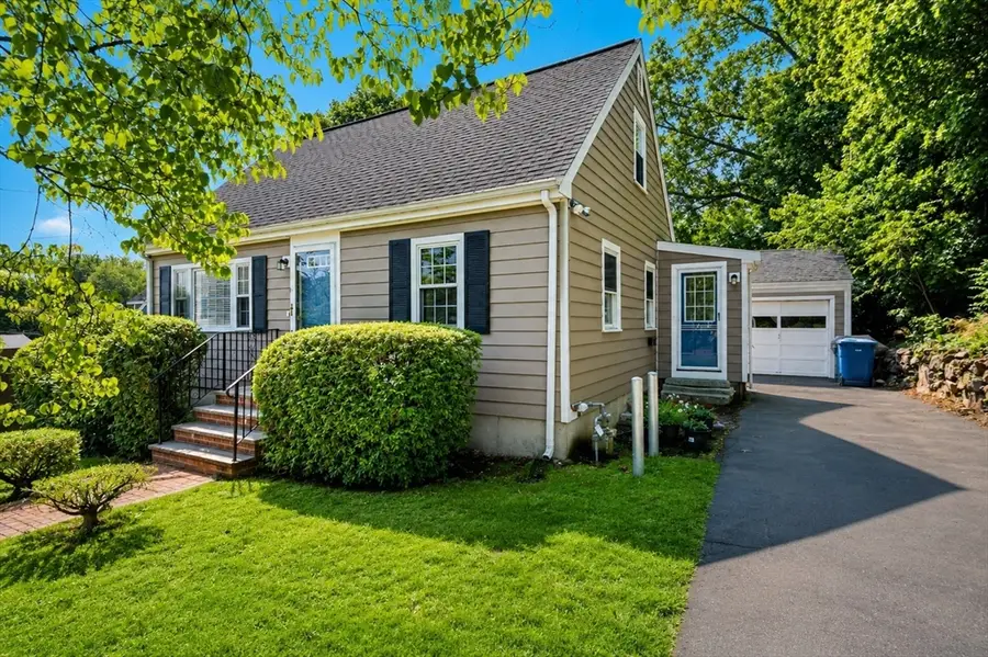 10 Curtis Cir, Canton, MA 02021 - #2
