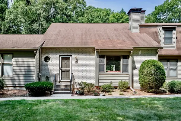 419 Southwick Road #Q-70, Westfield, MA 01085