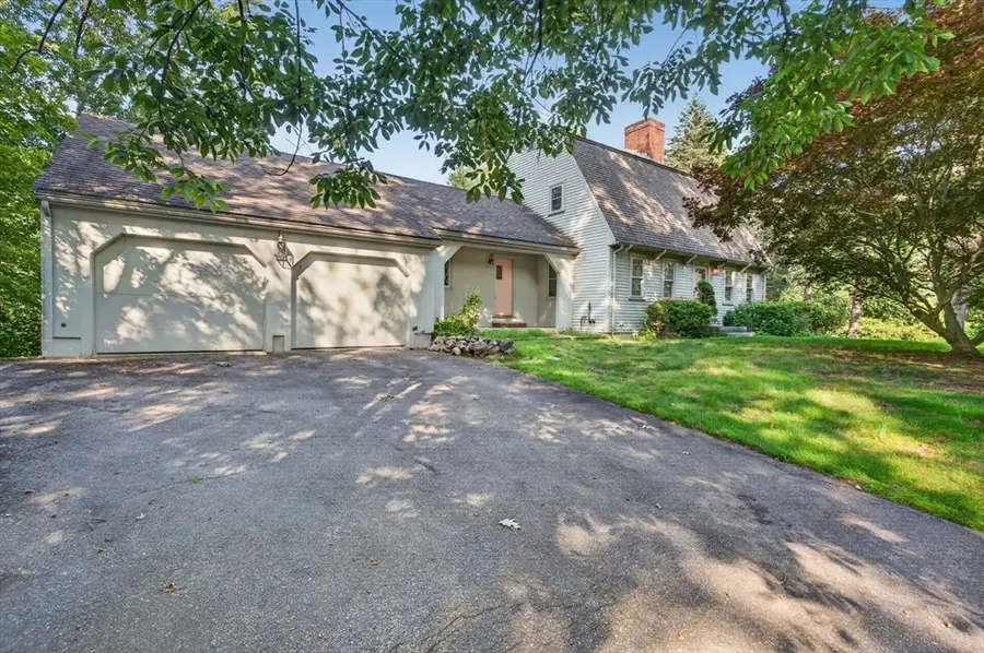36 Woodland Rd, Andover, MA 01810 - #2
