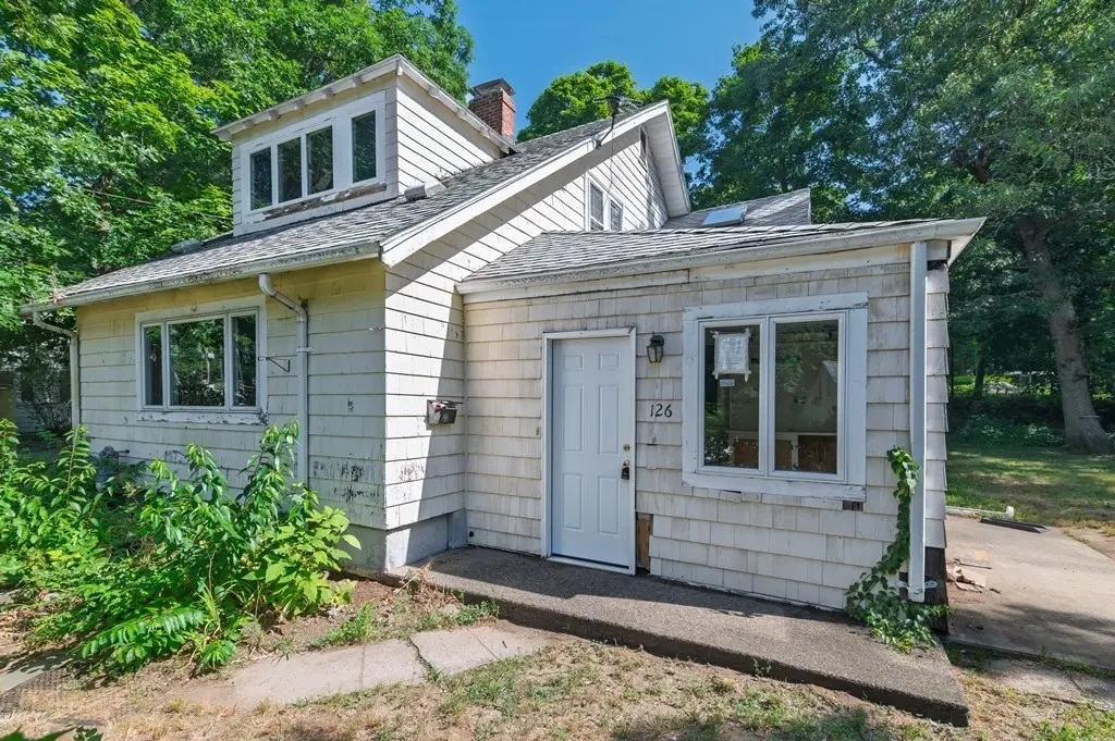 126 Lakehurst Ave, Weymouth, MA 02189 - #1