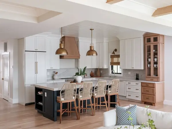 847 E 5th St, Boston, MA 02127
