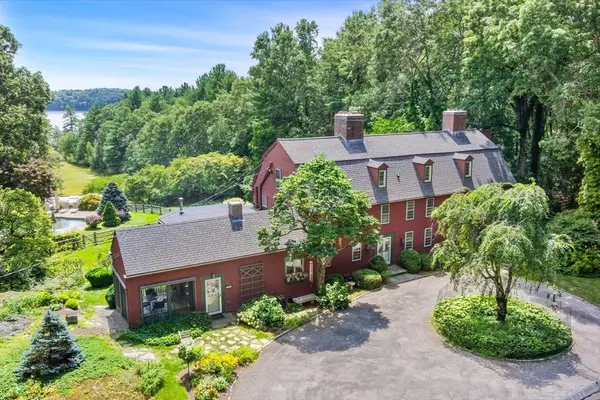 112 Farm Rd, Sherborn, MA 01770