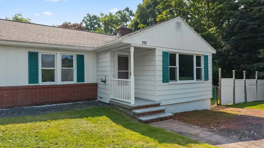 115 Crescent St, Shrewsbury, MA 01545 - #3