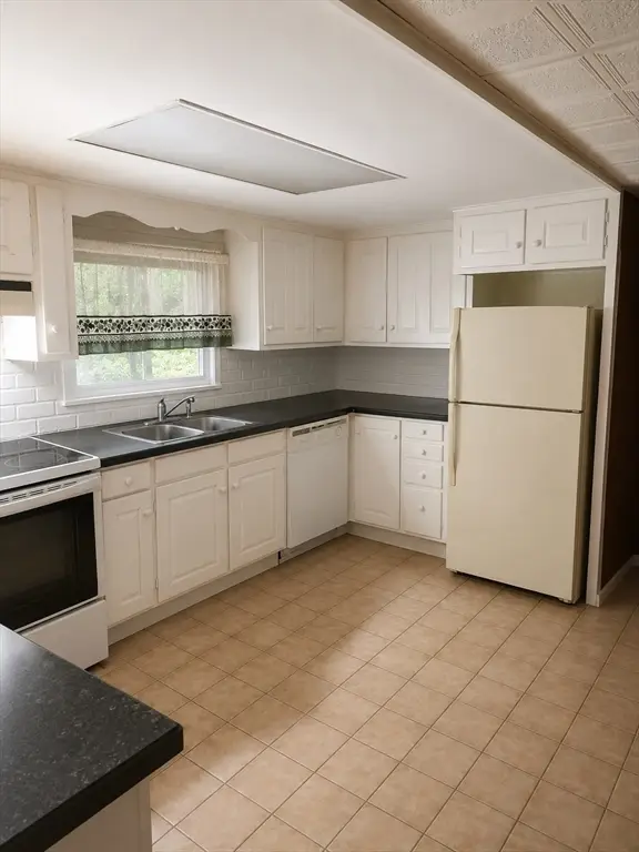 311 Main St, Cherry Valley, MA 01611 - #2