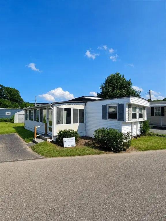 40 Melody Dr, Plainville, MA 02762 - #3