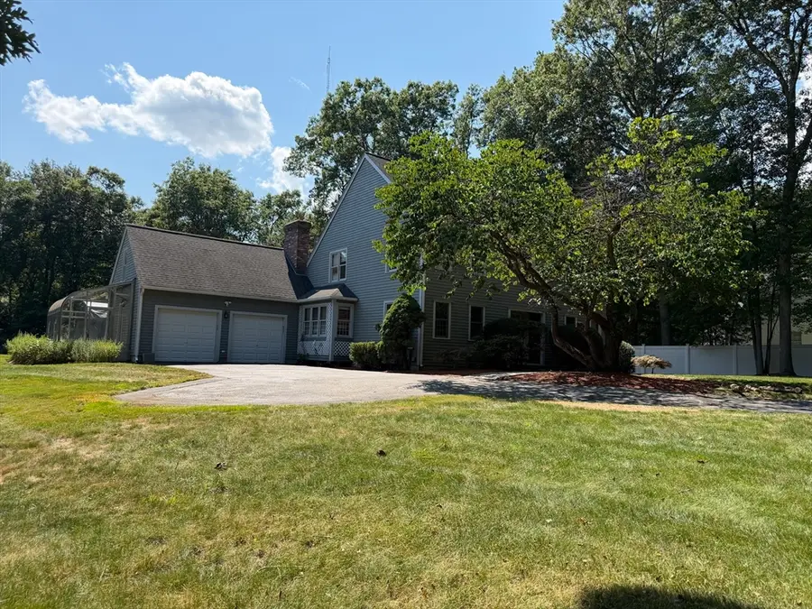 69 White Pond Rd, Hudson, MA 01749 - #3