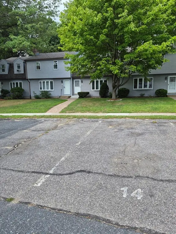14 Tiffany Circle #D-14, Millbury, MA 01527