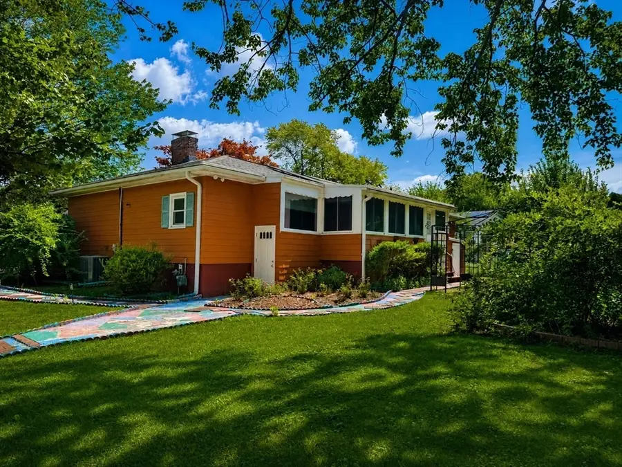 7 Fred Street, Burlington, MA 01803 - #3