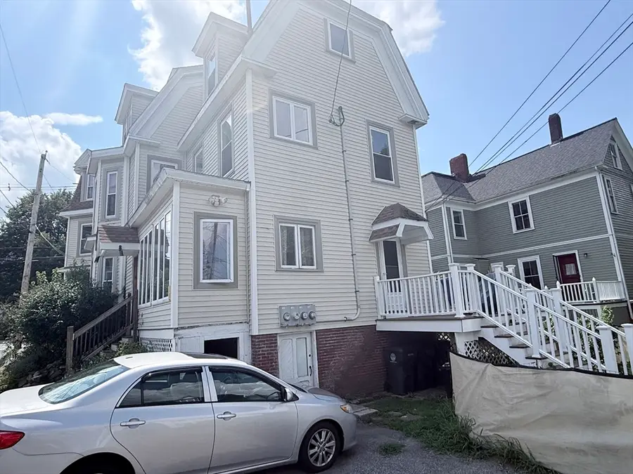 20 Salem St #2, Haverhill, MA 01835 - #3