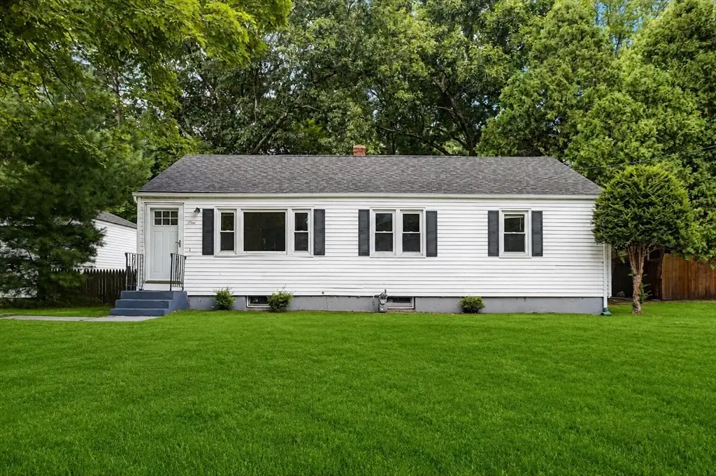 9 Moss Rd, Springfield, MA 01119 - #1
