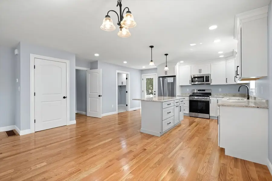 30 Quigley Ave #30, North Chelmsford, MA 01863 - #3