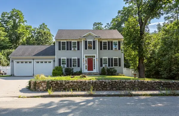 590 Front St, Marion, MA 02738