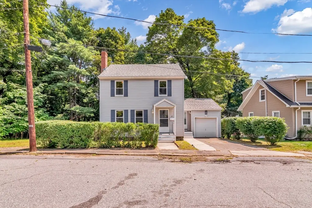17 Windsor Street, Methuen, MA 01844 - #1
