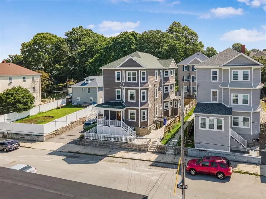 68 Liberty St, Fall River, MA 02724 - #2