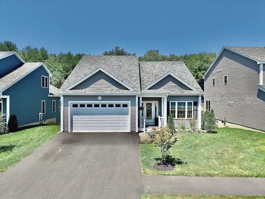 18 Tea Party Circle #18, Holden, MA 01520 - #3