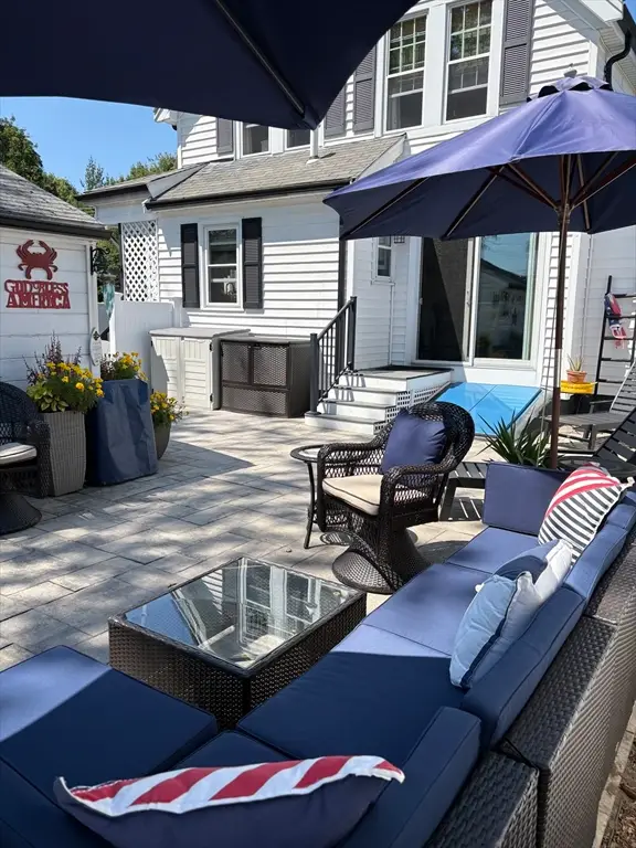 26 Monatiquot St, Weymouth, MA 02191 - #3
