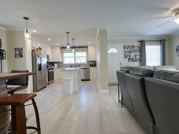 23 Indian Trail, Plymouth, MA 02360