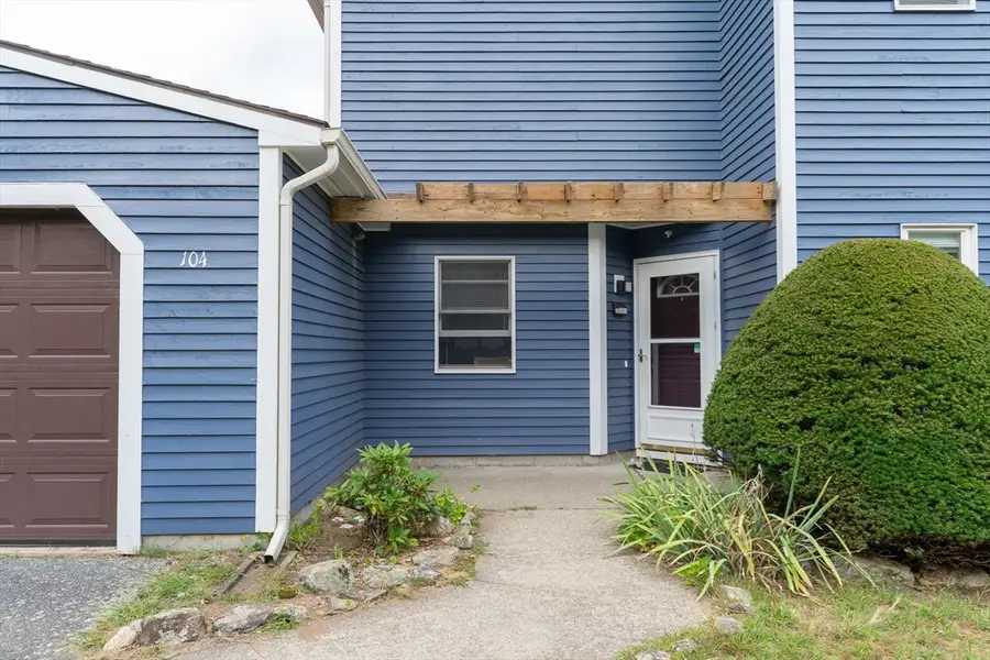 104 Brunnell Ave #104, Brookfield, MA 01506 - #3